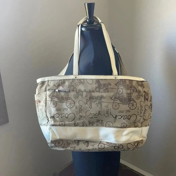 Signature a coach Briefcase Babybag - Picture 1 of 9